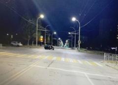 «Рено» наехал на забор в результате ДТП на одном из перекрестков Волгодонска