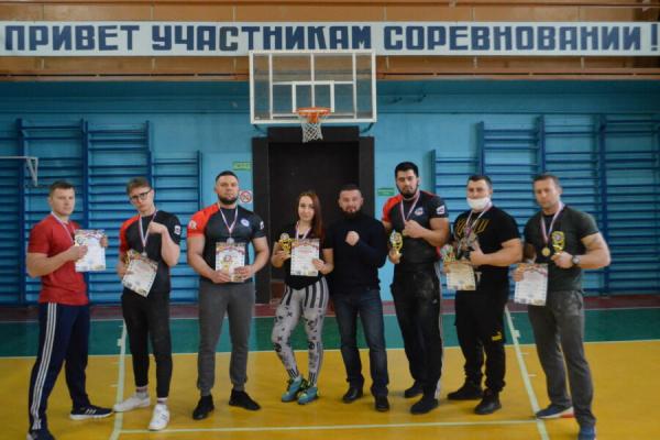 Волгодонцы завоевали пять медалей на Кубке по армреслингу