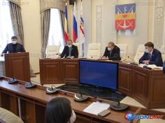 «Тысяча рублей для привлечения врачей - это не серьезно»: депутаты Волгодонска предложили пересмотреть меры поддержки молодым медикам