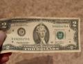 За 1 миллион рублей продает житель Волгодонска двухдолларовую купюру