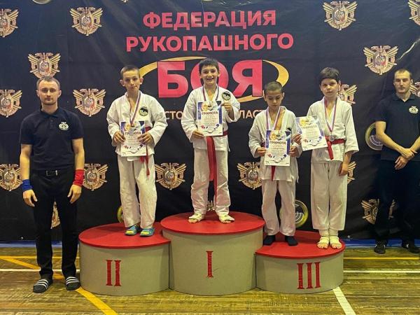 В Волгодонске прошел турнир по рукопашному бою, посвященный памяти Юрия Гагарина