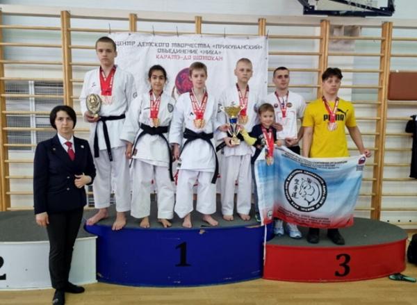 Каратисты из Волгодонска завоевали 39 медалей на областном и краевом турнирах