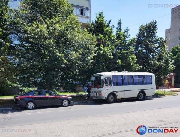 Пассажир автобуса зарезал 33-летнюю девушку в Ростовской области