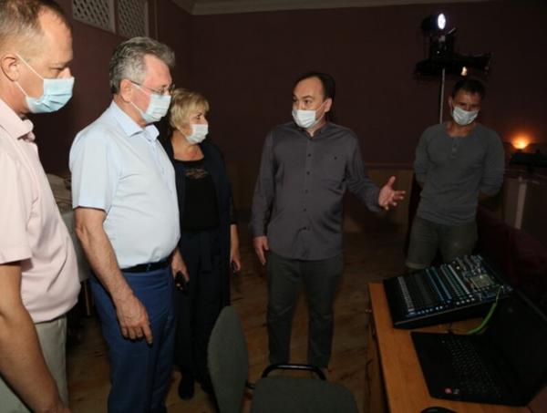 Постановки в Волгодонском молодежном драмтеатре будут ставиться с использованием нового оборудования