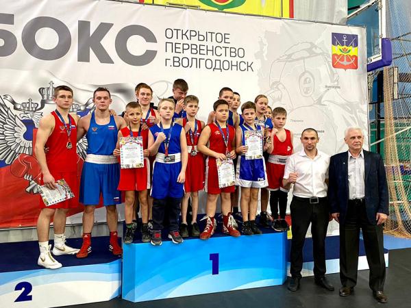 27 золотых медалей завоевали боксеры из Волгодонска на Открытом первенстве города
