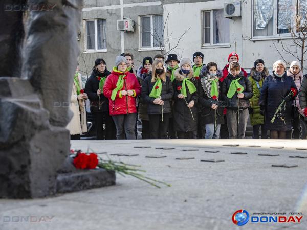 В Волгодонске почтили память жителей города, солдат, погибших в Афганистане