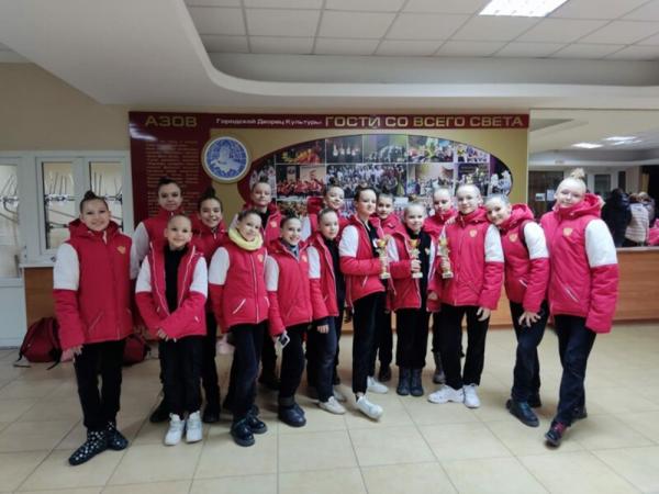 Волгодонские танцовщицы приняли участие во II туре областного фестиваля-конкурса «Южный ветер»