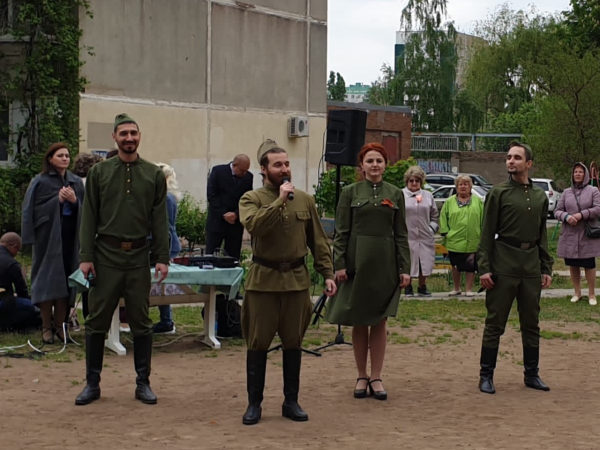 Праздничный концерт в честь Дня Победы прошел в 13-м округе в Волгодонске