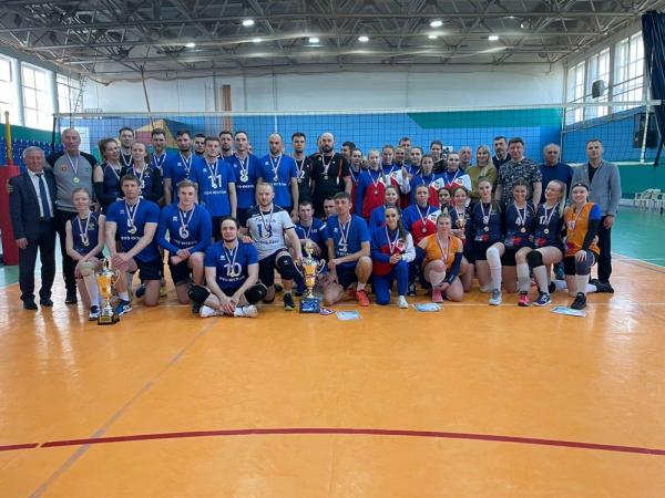 Волейболистки из Волгодонска стали серебряными призерами областного чемпионата