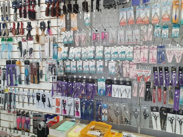 Магазин «Парикмахер» представляет жителям Волгодонска широкий ассортимент косметики и инструментов для бьюти-мастеров