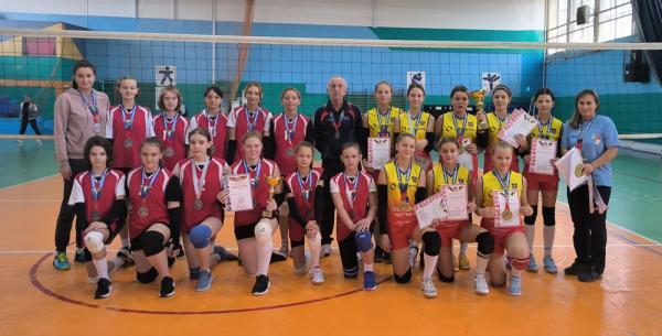 Волейболистки Волгодонска стали серебряными призерами областного первенства