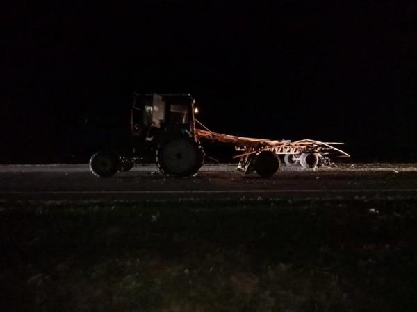 Водитель легковушки погиб при столкновении с трактором на трассе Дубовское – Заветное