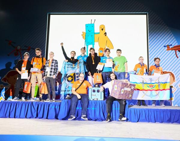 Юные волгодонцы победили на Международном фестивале робототехники