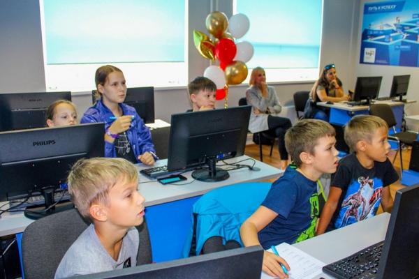 Международная компьютерная академия приглашает детей в зимний IT-лагерь в Волгодонске