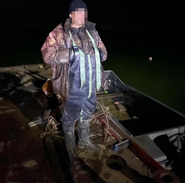 На Цимлянском водохранилище мужчина незаконно выловил более 500 рыб