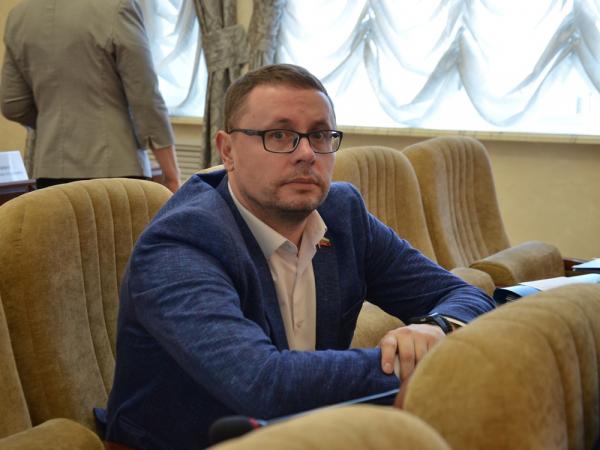 «Моя работа – помогать людям»: депутат Алексей Плотников уделяет большое внимание социальным вопросам 19-го округа и Волгодонска в целом