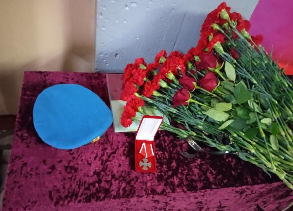 В Волгодонске открыли мемориальную доску Эдгару Тамазяну, героически погибшему в зоне СВО