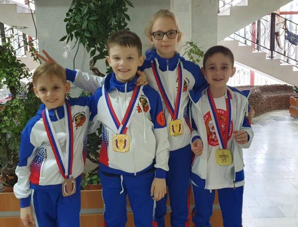 Волгодонские каратисты победили в Чемпионате и Первенстве России