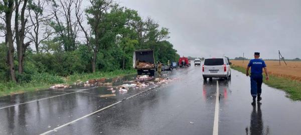 Двое погибли при столкновении четырех автомобилей на трассе Волгодонск — Ростов