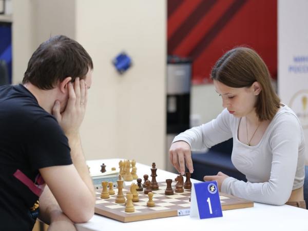 Волгодонские шахматистки показали великолепную игру на фестивале «Малая Земля 2023»