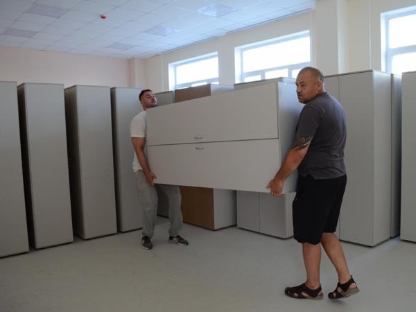В новой школе Волгодонска идут последние приготовления к 1 сентября