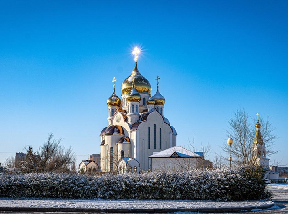 Тольяттинский собор зимой