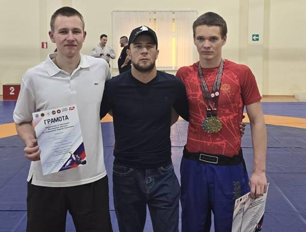 Волгодонские спортсмены завоевали более 10 наград на областном первенстве по грэпплингу