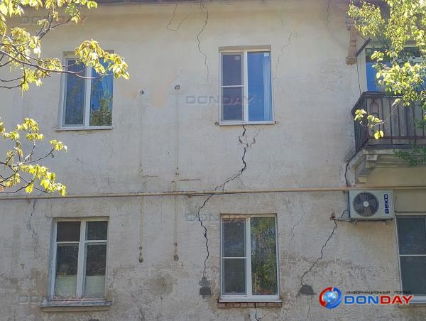 Волгодончанка ужаснулась состоянию дома в переулке Донском