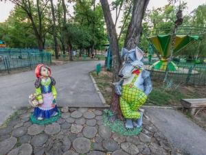 Глава администрации Волгодонска недоволен состоянием парка «Победы»