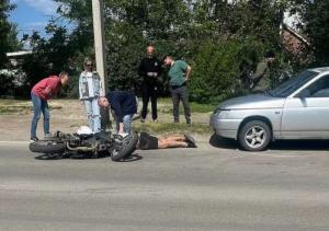В Волгодонске в ДТП с мотоциклом пострадали 17-летний парень
