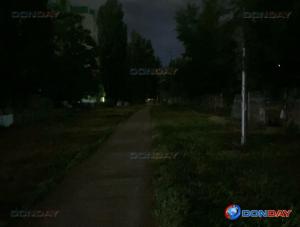 Волгодонцы жалуются на отсутствие освещения возле школы №24