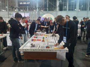 Волгодонцы победили в финале Российской робототехнической олимпиады