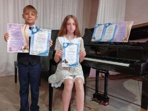 Пианисты из Волгодонска покорили жюри в Москве и Санкт-Петербурге