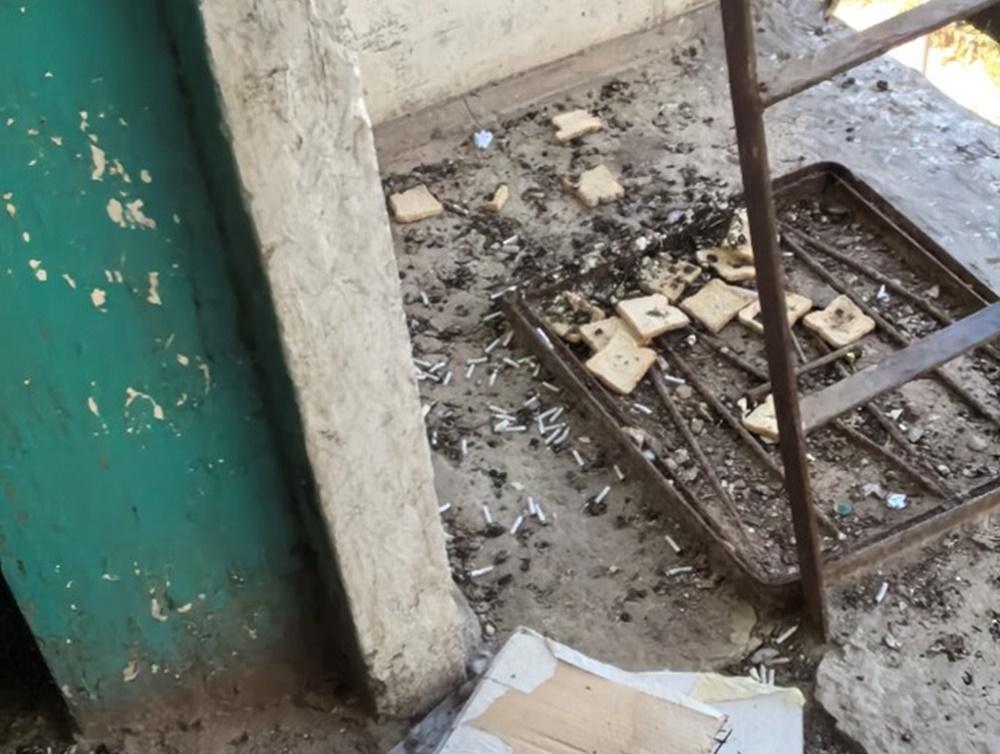 Жители многоэтажки в Волгодонске жалуются на ужасное состояние дома и бездействие УК «РЭК»