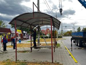 В Волгодонске демонтировали еще две остановки