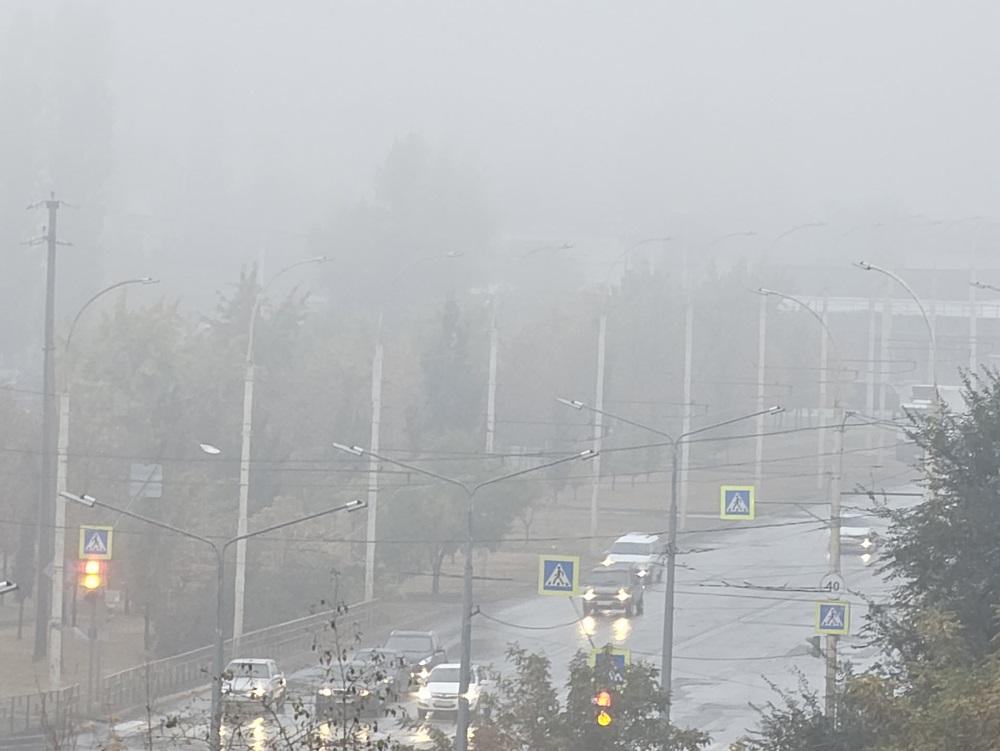 Волгодонск окутал густой туман 10 октября