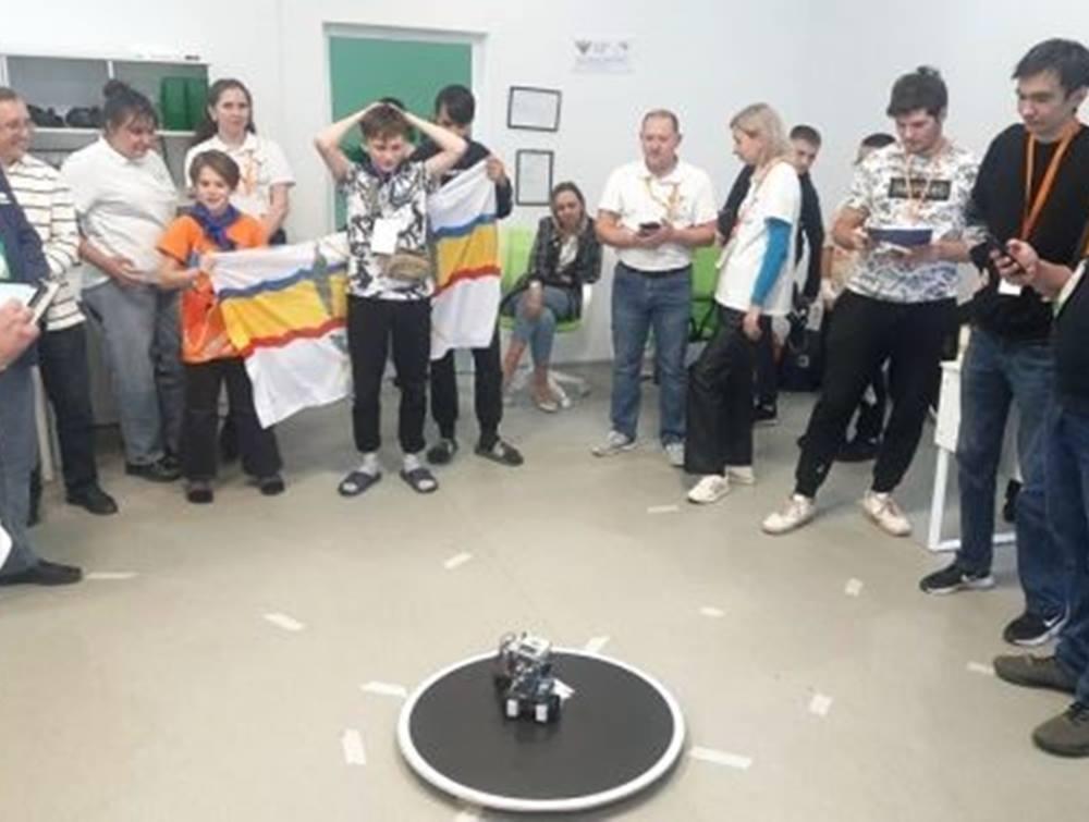 Волгодонцы приняли участие во Всероссийских соревнованиях по робототехнике