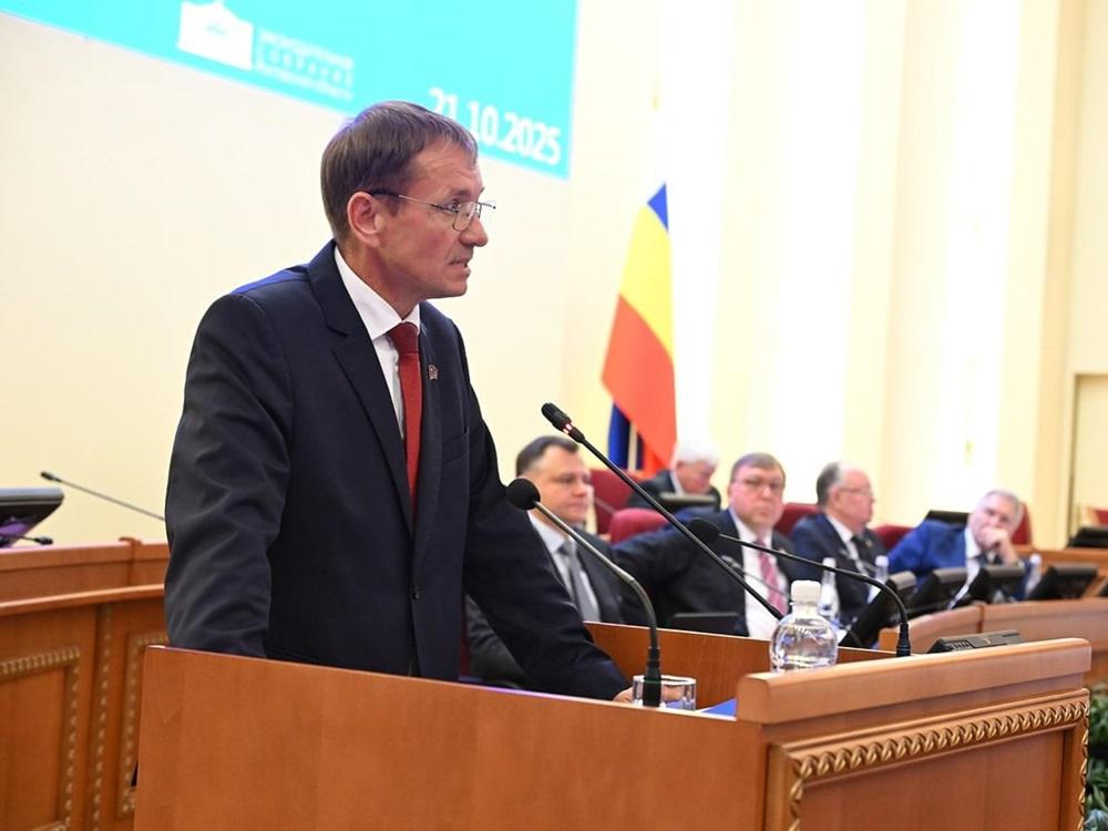 Руководитель фракции КПРФ Алексей Мисан раскритиковал отрасль пассажирских перевозок Ростовской области