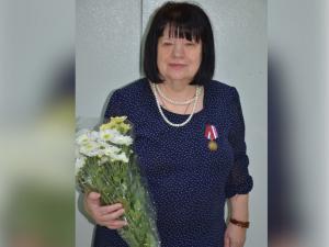 Волгодончанку наградили юбилейной медалью за вклад в литературу России XXI века