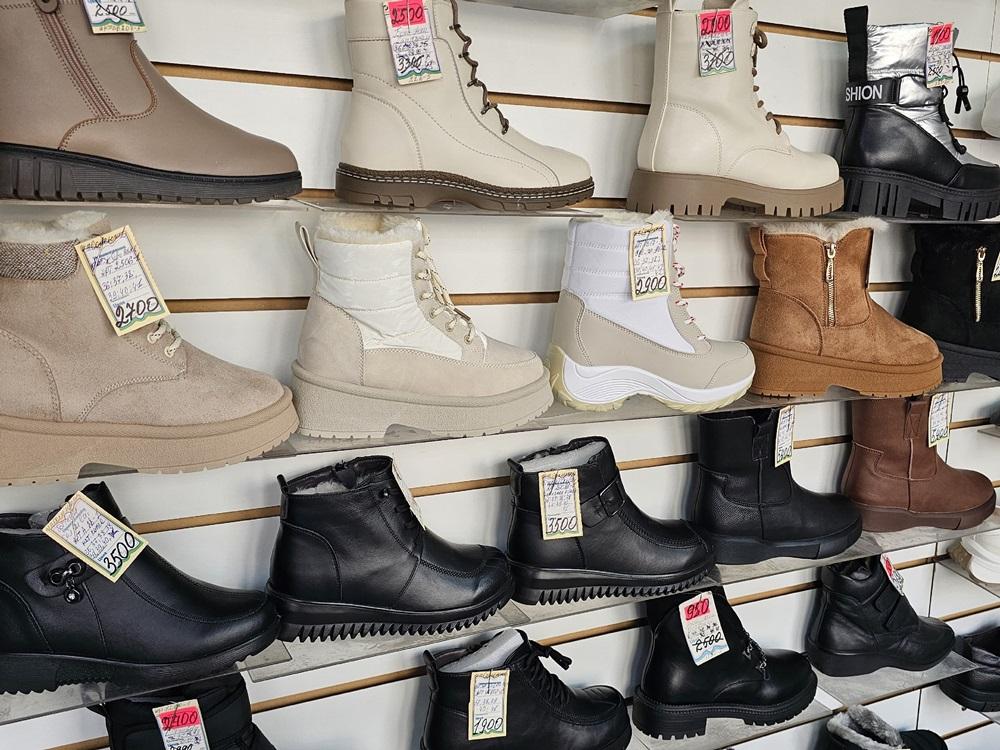 Пора утепляться: тёплая и стильная обувь для всей семьи в магазине «Обувь»