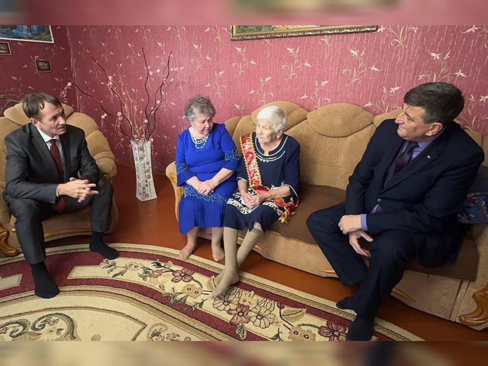 Жительница Дубовского района отметила 100-летний юбилей