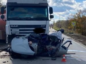 В Орловском районе в ДТП погибли водитель и пассажир ВАЗа