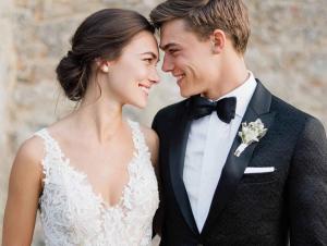 В Волгодонске восемь пар поженились в красивую дату — 11.11.2025