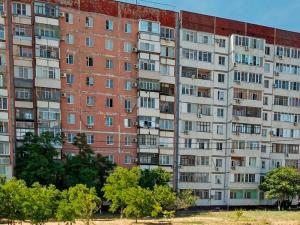 В Волгодонске пожилая женщина разбилась насмерть, упав с высоты