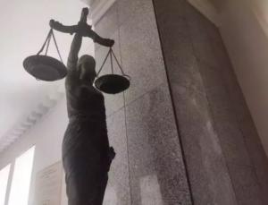 В Волгодонске будут судить полицейского, который брал взятки с табачных бизнесменов