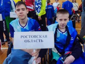 Юные волгодонцы приняли участие в первенстве России по плаванию