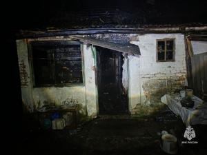 Два человека погибли в жутком пожаре в Морозовске