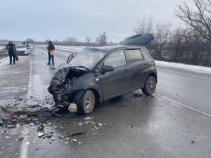 Один погиб и четверо пострадали: страшная авария произошла на трассе Ростов-Волгодонск