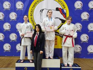 Волгодонские каратисты стали победителями и призерами чемпионата Ростовской области