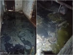 Многострадальная многоэтажка в Цимлянске утонула в фекалиях